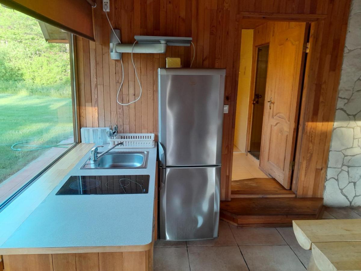 Bernāti Guest House Vilcini מראה חיצוני תמונה