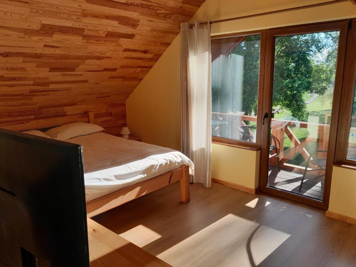 Bernāti Guest House Vilcini מראה חיצוני תמונה