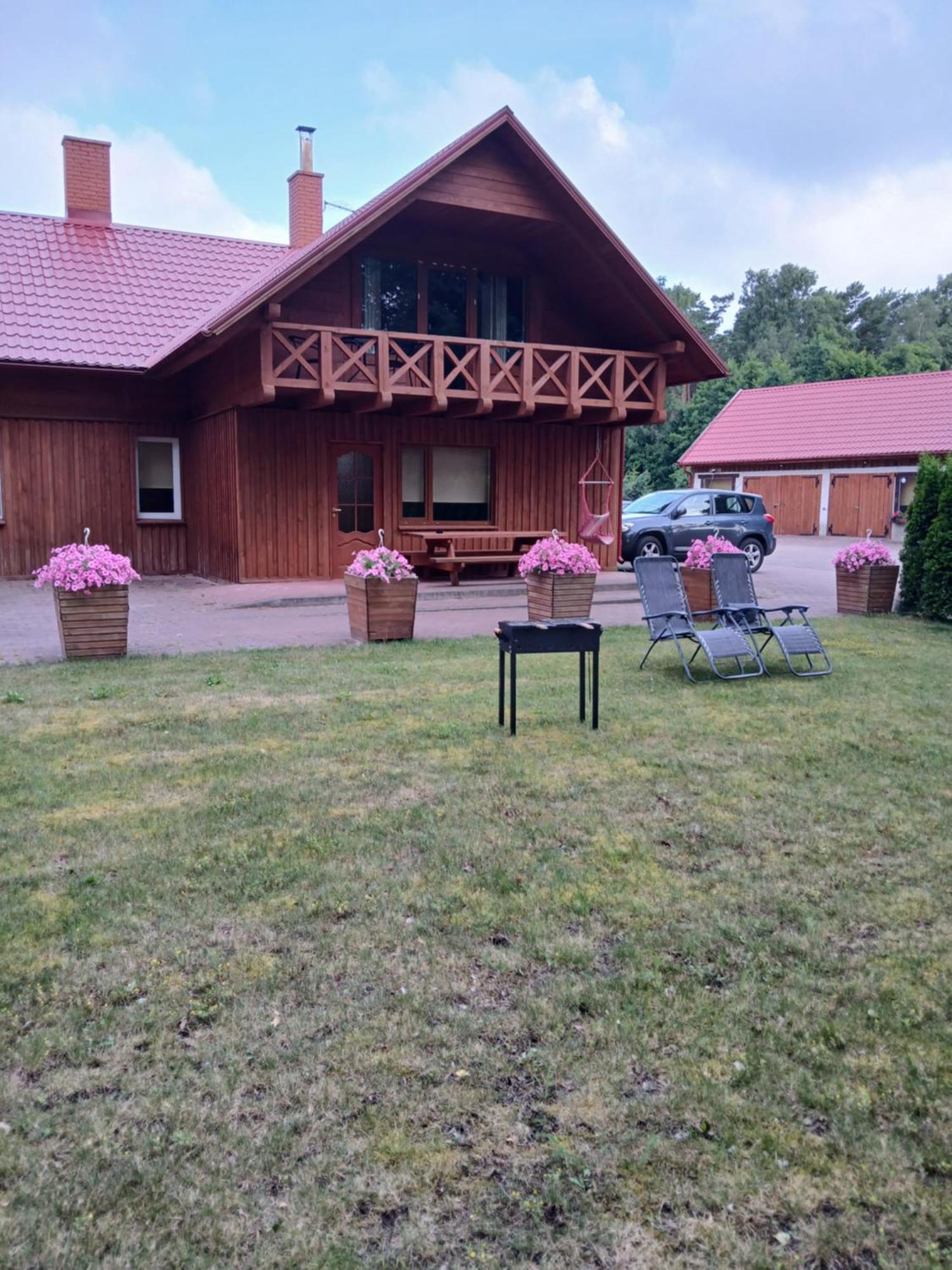 Bernāti Guest House Vilcini מראה חיצוני תמונה